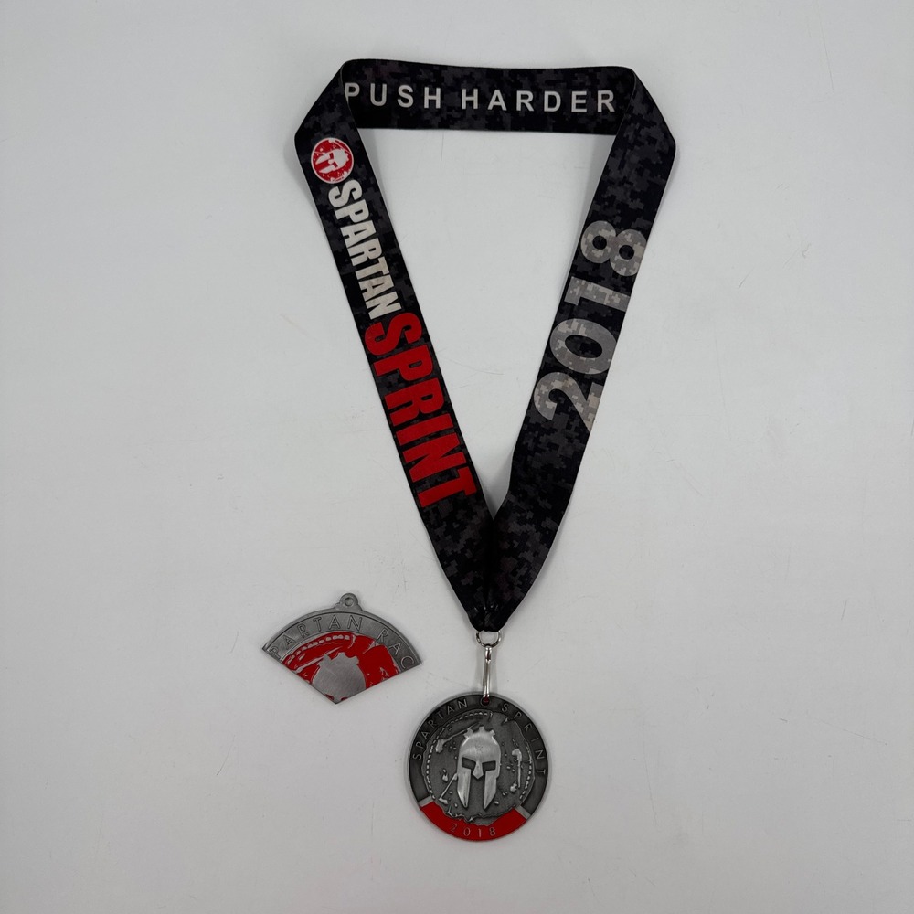 Spartan Race Sprint Finisher Medal 2018 Silver Red Camo Lanyard Wedge